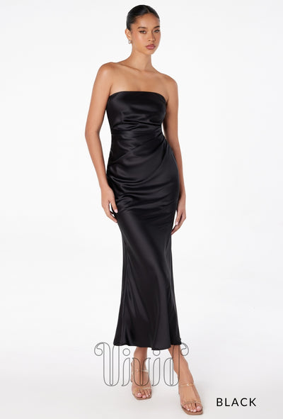 Vivid Dresses Esme Maxi Dress in Black / Blacks